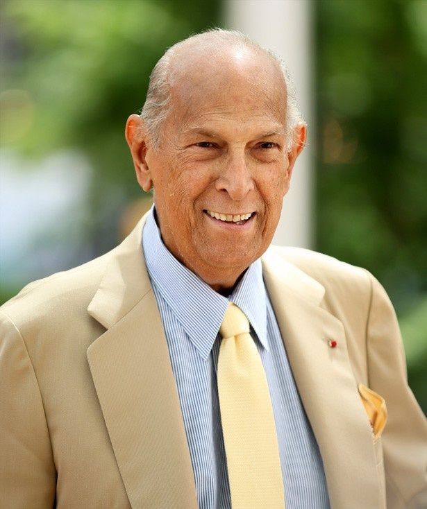 先日急死した82歳のオスカー・デ・ラ・レンタ