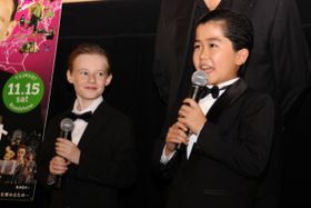 鈴木福、来日した天才子役と特技を披露！