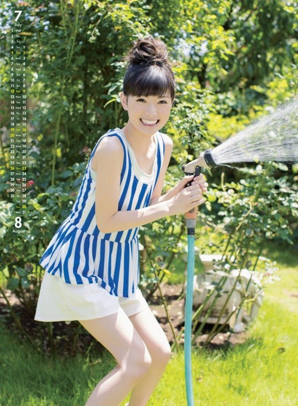 【写真を見る】そのチャーミングな笑顔で虜になるファンが急増中！