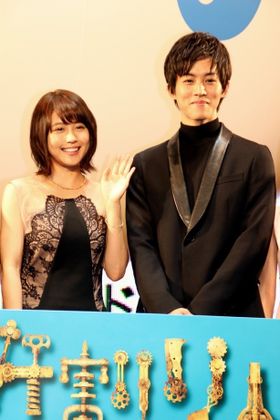 『くるみ割り人形』のプレミアに登壇した有村架純と松坂桃李