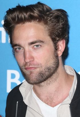 ロブ様、元恋人クリステン・スチュワートに今カノFKAツイッグスを紹介？