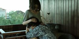 斎藤工演じる千紘は死の恐怖によって不安定に。妻役には三津谷葉子