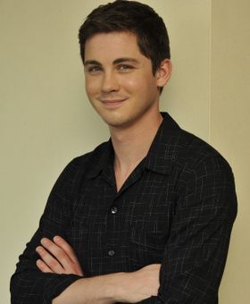 『フューリー』で戦争映画に初めてトライしたローガン・ラーマン