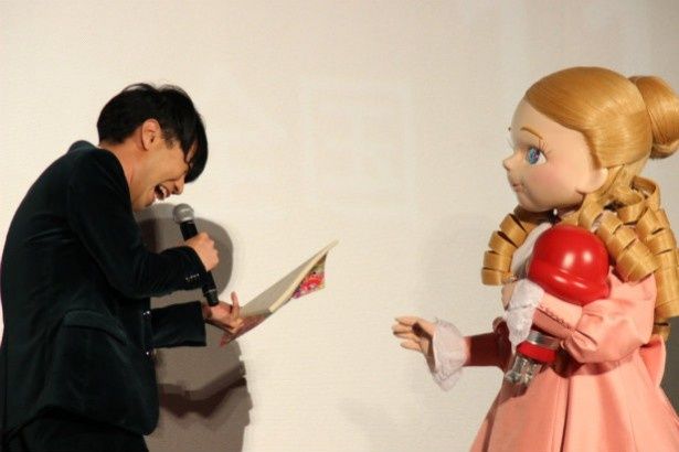 藤井隆は情熱的にセリフを披露