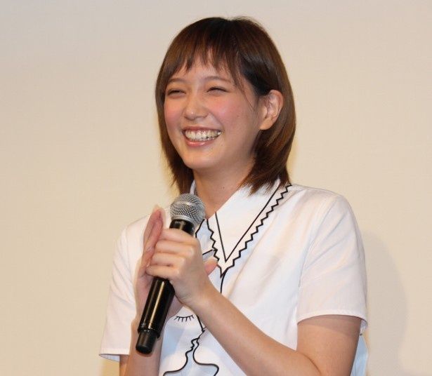 嬉しそうな笑顔を見せた