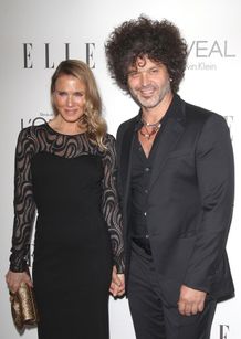 レニー・ゼルウィガーが結婚？