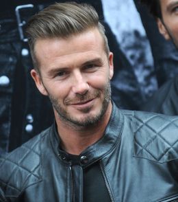 ベッカムが交通事故！