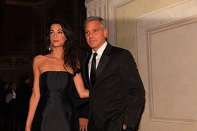 9月に結婚したジョージ・クルーニーと妻アマル・クルーニー