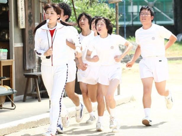 あいさつは「おつかれおっぱい」