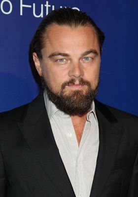 トム・ハーディに殴られて鼻血を出してしまったレオナルド・ディカプリオ