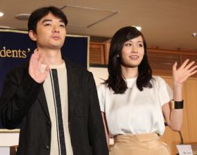 染谷将太、前田敦子が外国人記者からの鋭い質問に回答！