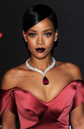 レオナルド・ディカプリオと交際が噂されるリアーナ