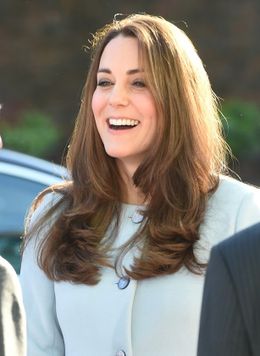 オーストラリアの雑誌の表紙で実物よりブスに修正されてしまったキャサリン妃！