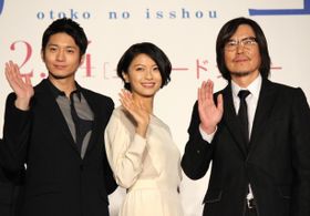 榮倉奈々をめぐって豊川悦司と向井理が恋のバトルを展開！