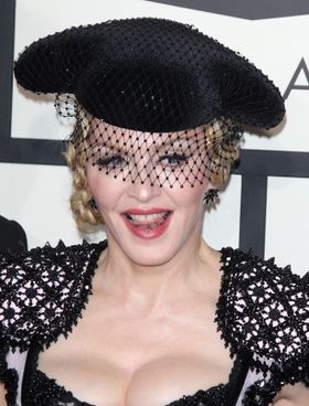 グラミー賞授賞式でワーストドレッサーに選ばれてしまったマドンナ