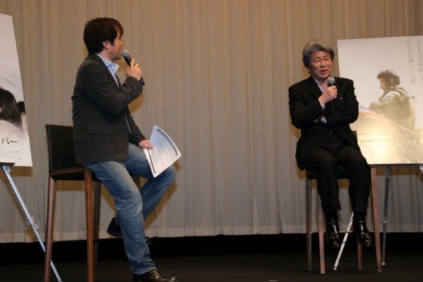 クリント・イーストウッドについて熱く語る鳥越俊太郎