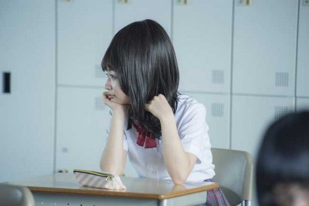 Maison Book Girlの宗本花音里も頭の大きなクラスメイト役に