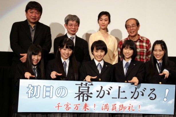 ももクロ主演映画『幕が上がる』が公開！