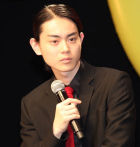 菅田将暉、山田涼介の筋肉に驚愕！
