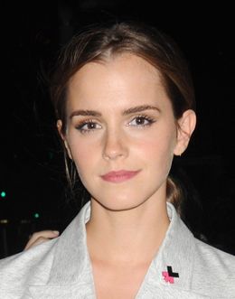 フェミニストを自称するエマ・ワトソン