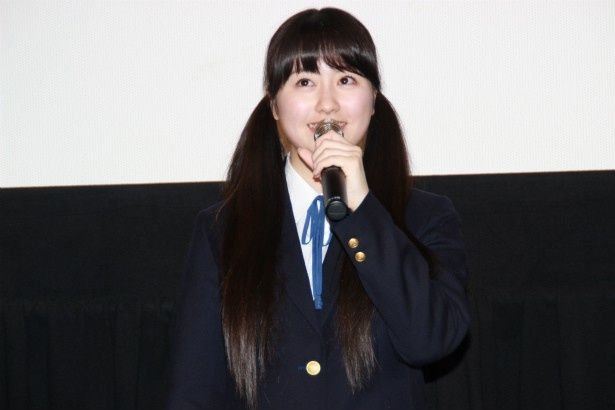 演劇部の2年生・加藤明美役の佐々木彩夏