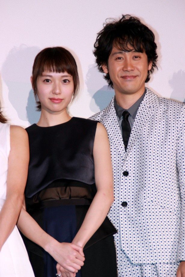 戸田恵梨香が大泉洋に大爆笑