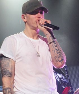 エミネムの19歳の娘が美しく成長！