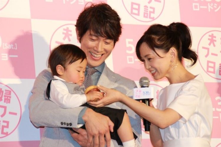 佐々木蔵之介を永作博美が絶賛！「素敵なパパになる」