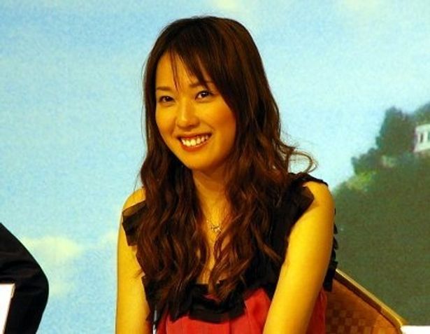 戸田恵梨香は「すごく大きな作品に出させてもらって感情が高ぶってます」と語った