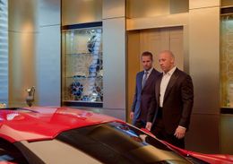 シリーズ史上最も高価なライカン・ハイパースポーツが登場！