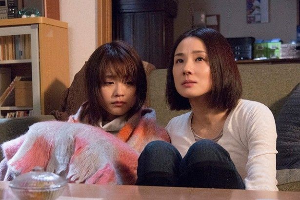 さやかの一番の力となるのは、母親のあーちゃん