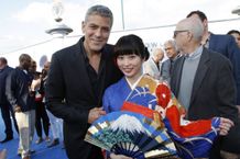 『トゥモローランド』プレミアで志田未来がジョージ・クルーニーと初対面！