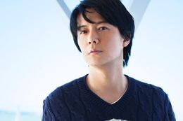 福山雅治が故郷・長崎の情景をつづった名曲「蜜柑色の夏休み 2015」が、『アリのままでいたい』の主題歌に決定！