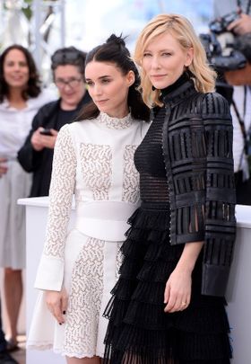 カンヌで高い評価を受けている『CAROL』主演のケイト・ブランシェットとルーニー・マーラ