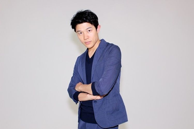 鈴木亮平が「仕事とプライベートは真逆」と告白