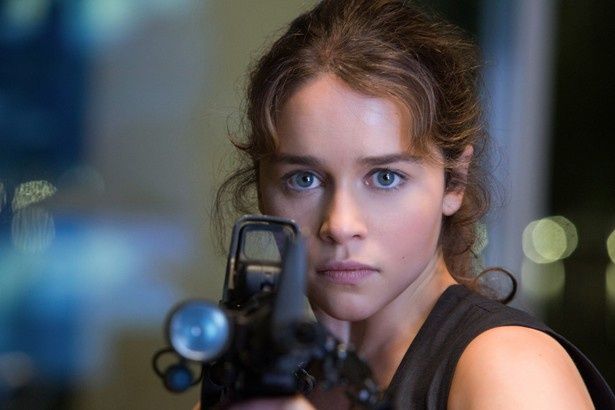 『ターミネーター：新起動/ジェニシス』でサラ・コナーを演じるエミリア・クラーク