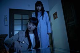 『呪怨 -ザ・ファイナル-』で姉妹を演じた平愛梨と佐々木希