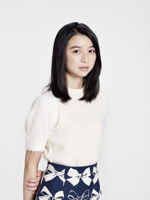 『脳漿炸裂ガール』で肉食系女子を演じる上白石萌歌。姉は、『舞妓はレディ』(14)の上白石萌音