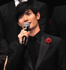 いよいよお披露目！三浦春馬が『進撃の巨人』への思いを告白