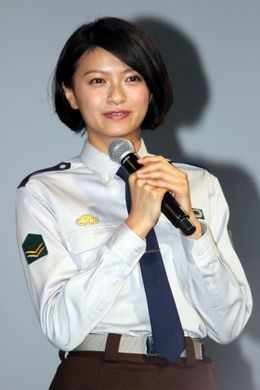 『図書館戦争』で岡田准一と共演した榮倉奈々