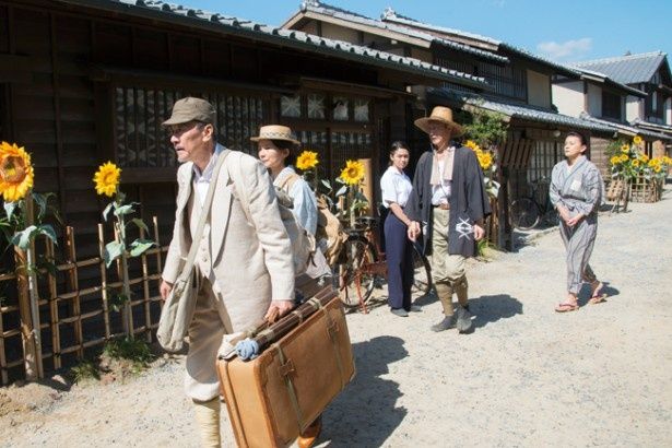 舞台は終戦間近の東京