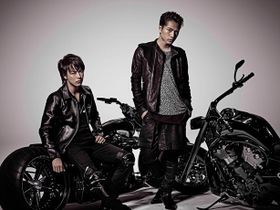 一大プロジェクト『HiGH＆LOW』で雨宮兄弟を演じるEXILE　TAKAHIRO(写真左)と登坂広臣(写真右)