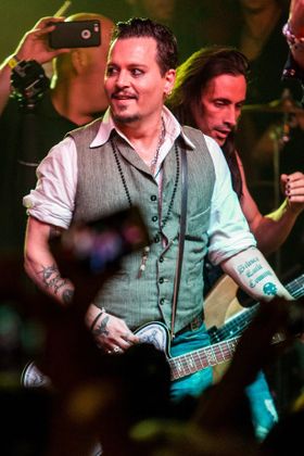 ちょっと太った？最近のジョニー・デップ