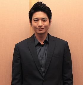 向井理、綾野剛から受ける刺激とは？