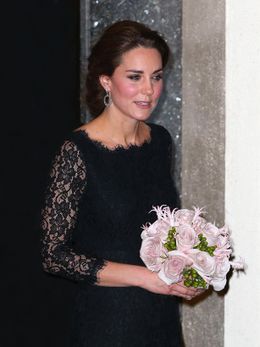 再販されたダイアンフォンファステンバーグのドレスが再び完売！