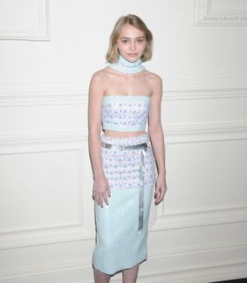 ジョニー・デップとヴァネッサ・パラディの娘、リリー・ローズ