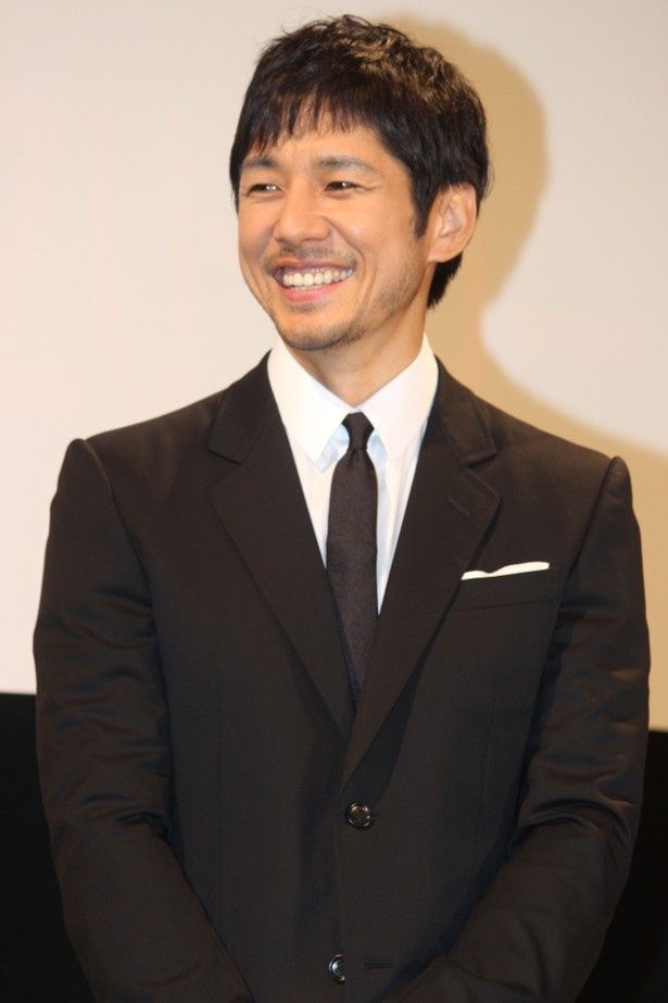 【写真を見る】西島秀俊の屈託ない笑顔に胸キュン