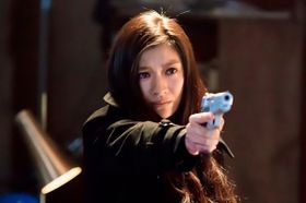 『アンフェア』最新作が話題の洋画大作を抑え、首位獲得！