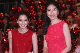 河北麻友子と小島慶子がイベントに登壇