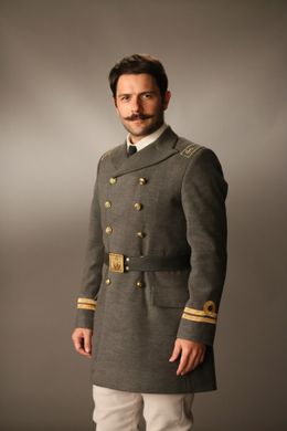 「海難1890」で1人2役を演じたトルコ人俳優、ケナン・エジェにインタビュー